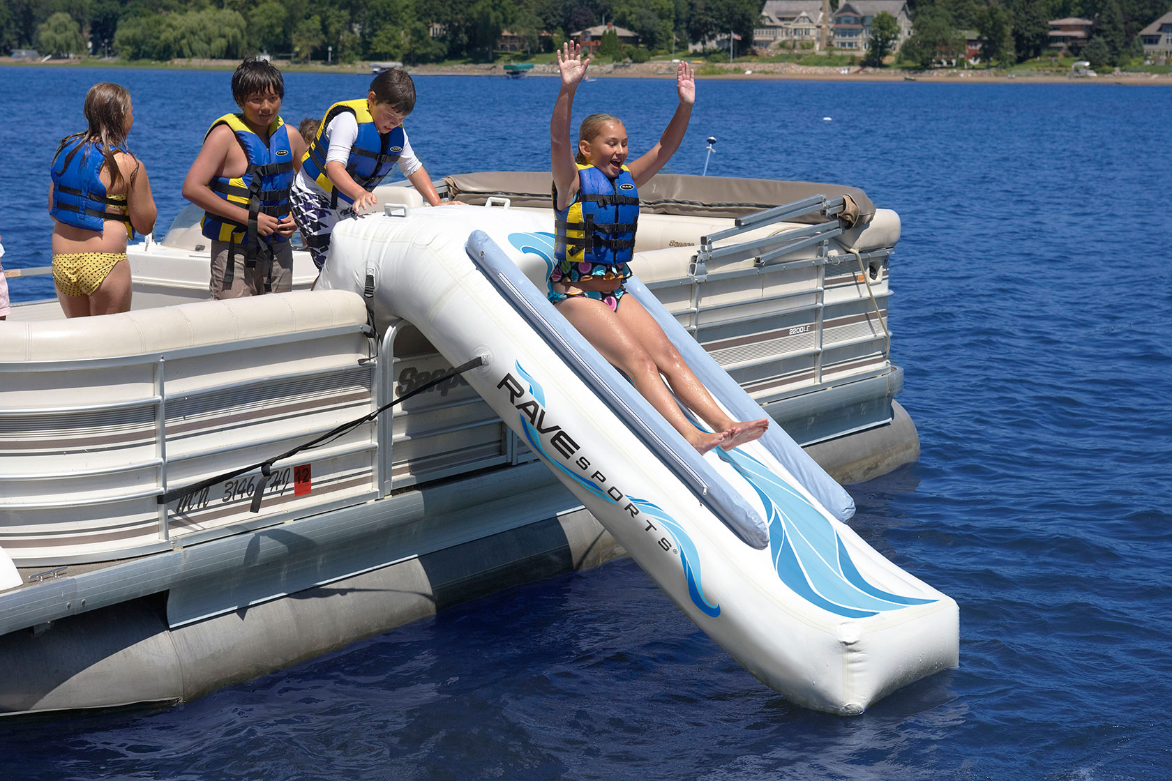 Entertainment Water Floating PVC Inflatable Pontoon Boat Slide