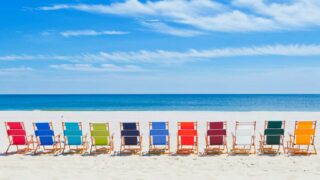 Frankford-Oakwood-Beach-Chair-action1-gallery